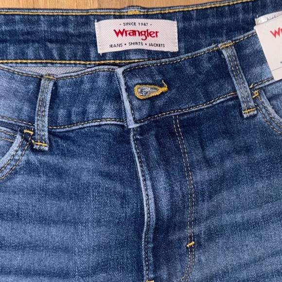 WRANGLER HIGH RISE LOOSE STRAIGHT CROPPED JEANS DENIM PANTS DISTRESSED WIDE NWT - Picture 6 of 8